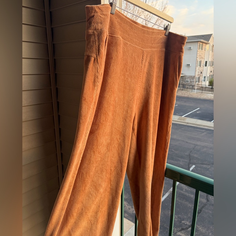 🆕 Calvin Klein Velour Wide Leg Lounge Pants Camel Soft Stretch Size 2XL, 3XL - Picture 6 of 16
